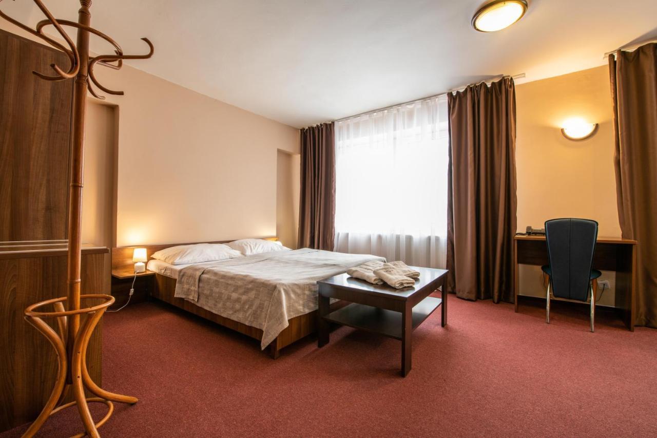 Grand Hotel Rooms Spišské Tomášovce Zewnętrze zdjęcie