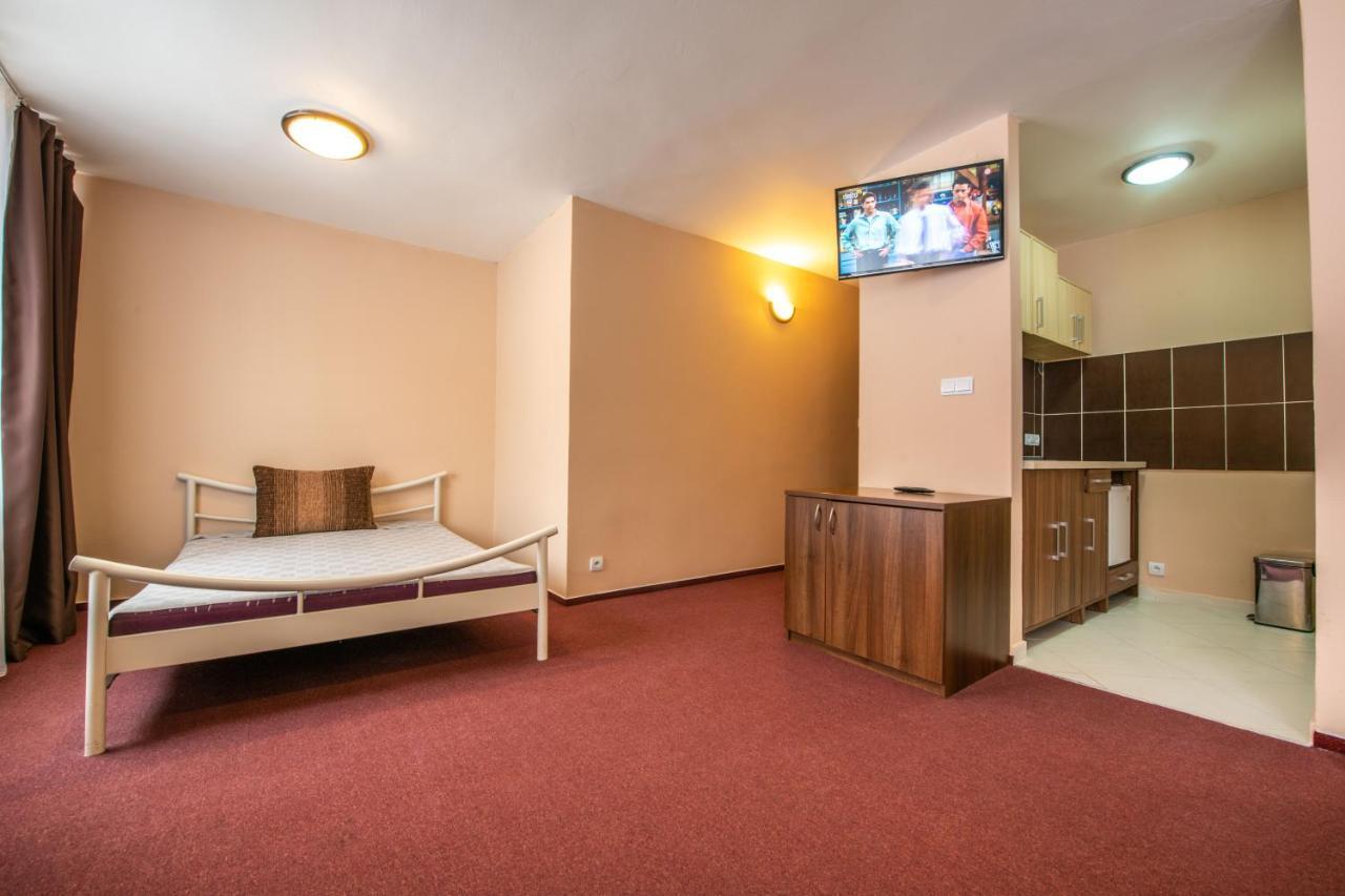 Grand Hotel Rooms Spišské Tomášovce Zewnętrze zdjęcie