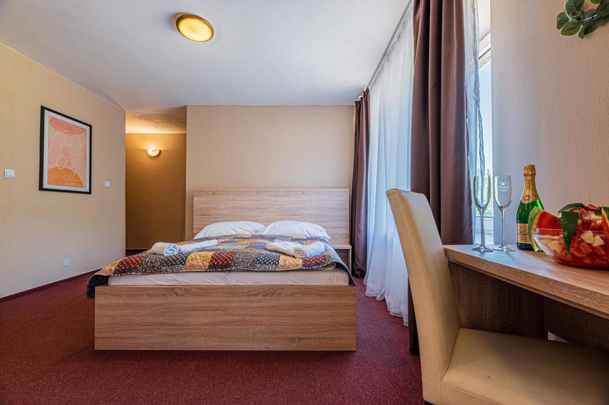 Grand Hotel Rooms Spišské Tomášovce Zewnętrze zdjęcie