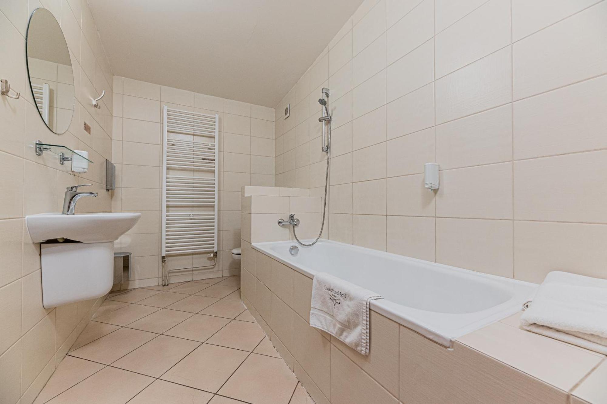 Grand Hotel Rooms Spišské Tomášovce Zewnętrze zdjęcie
