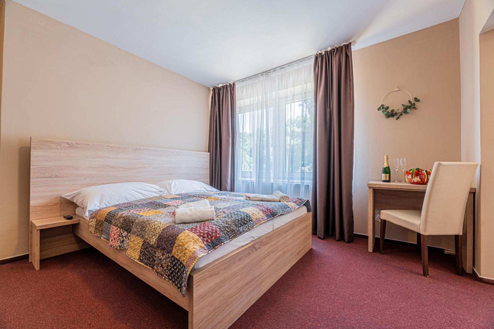 Grand Hotel Rooms Spišské Tomášovce Zewnętrze zdjęcie
