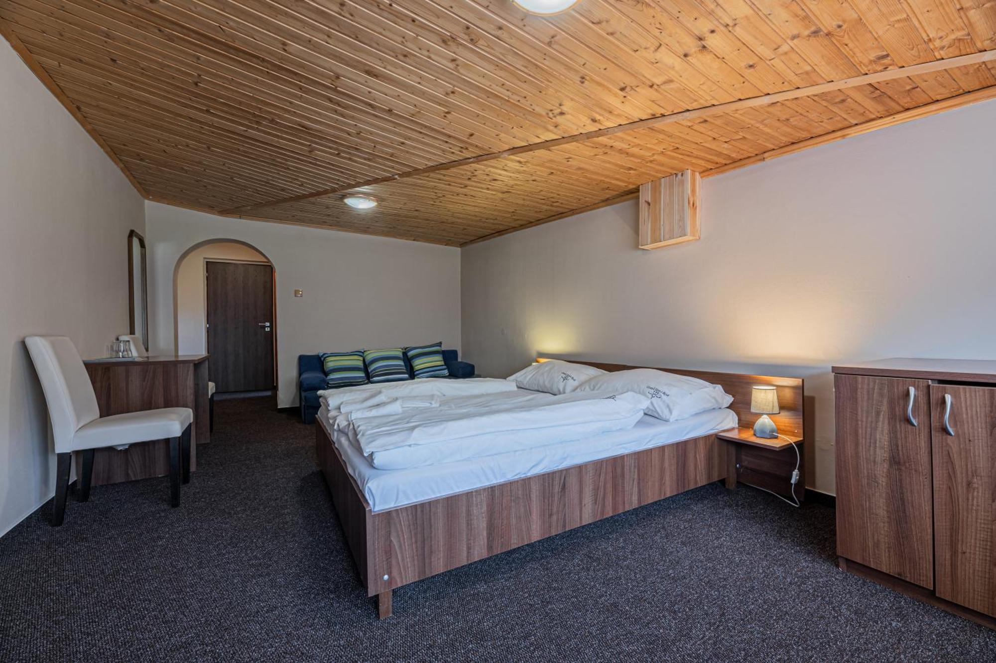 Grand Hotel Rooms Spišské Tomášovce Zewnętrze zdjęcie