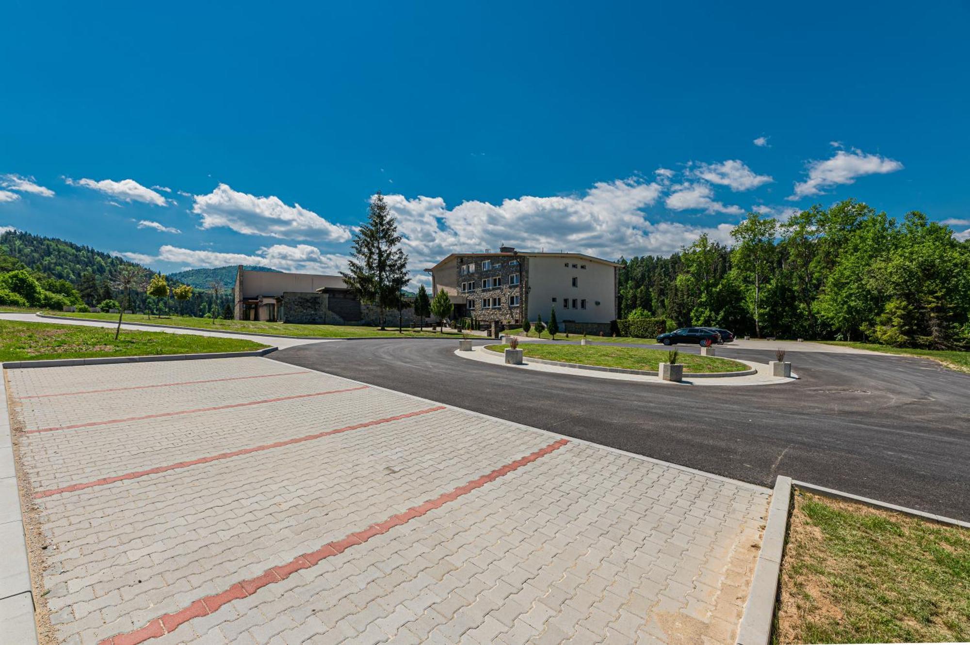 Grand Hotel Rooms Spišské Tomášovce Zewnętrze zdjęcie